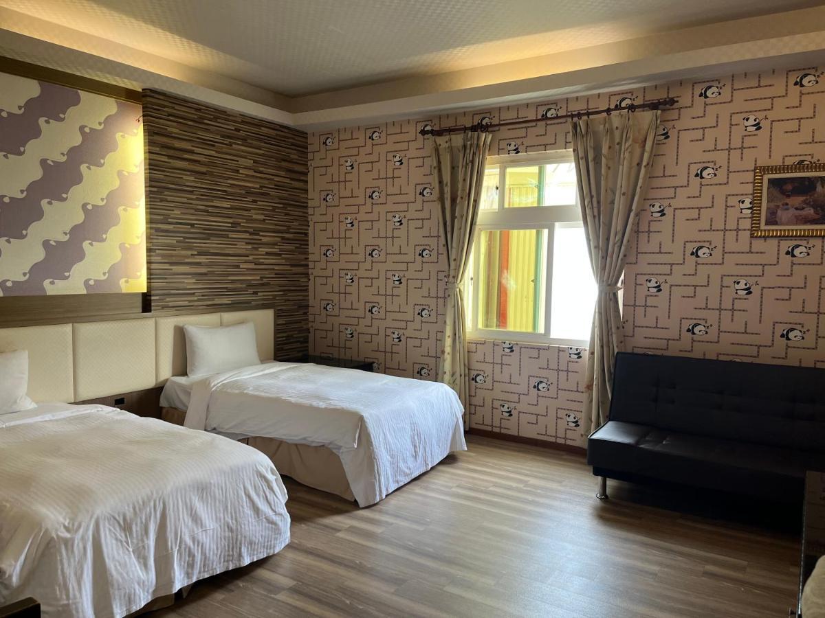Hua Xiang Motel - Fengshan Kaohsziung Kültér fotó