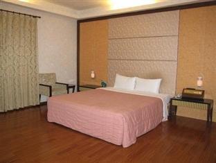Hua Xiang Motel - Fengshan Kaohsziung Kültér fotó