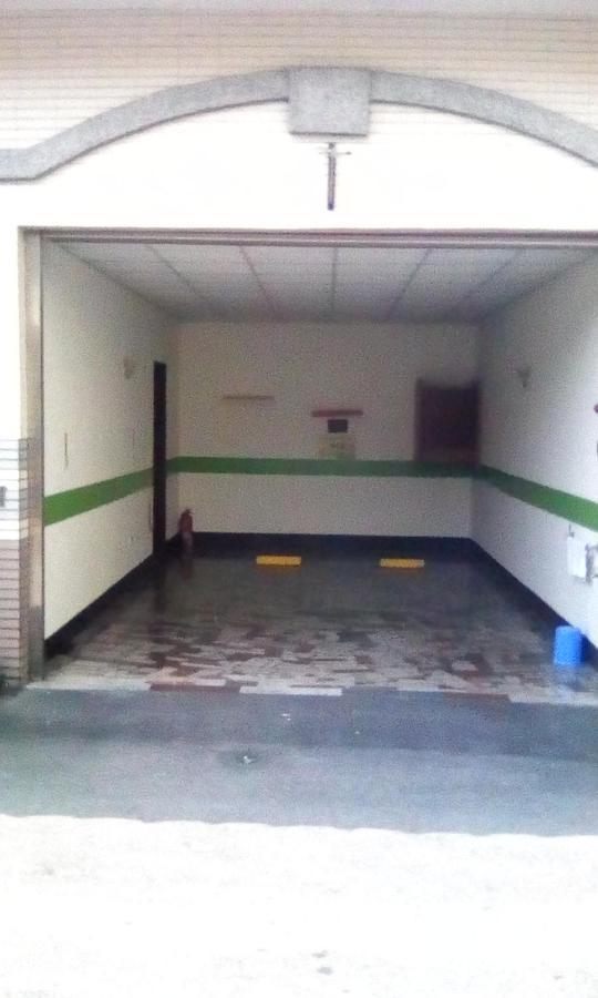 Hua Xiang Motel - Fengshan Kaohsziung Kültér fotó